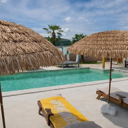 Villa Aqua Vista